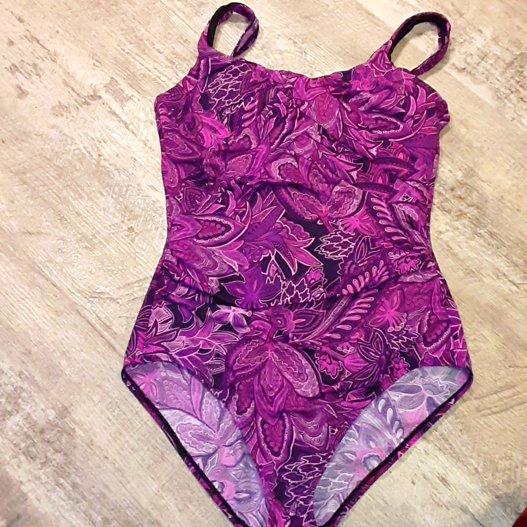 Lands' End Size 10 High Cut Underwire One Piece